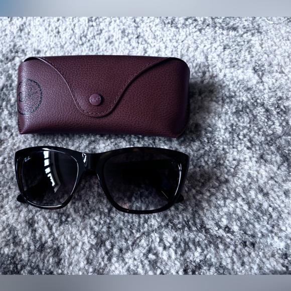 Ray-Ban Cate Eye Black and Brown Tortise Sunglasses Like New No scratches - Picture 3 of 5